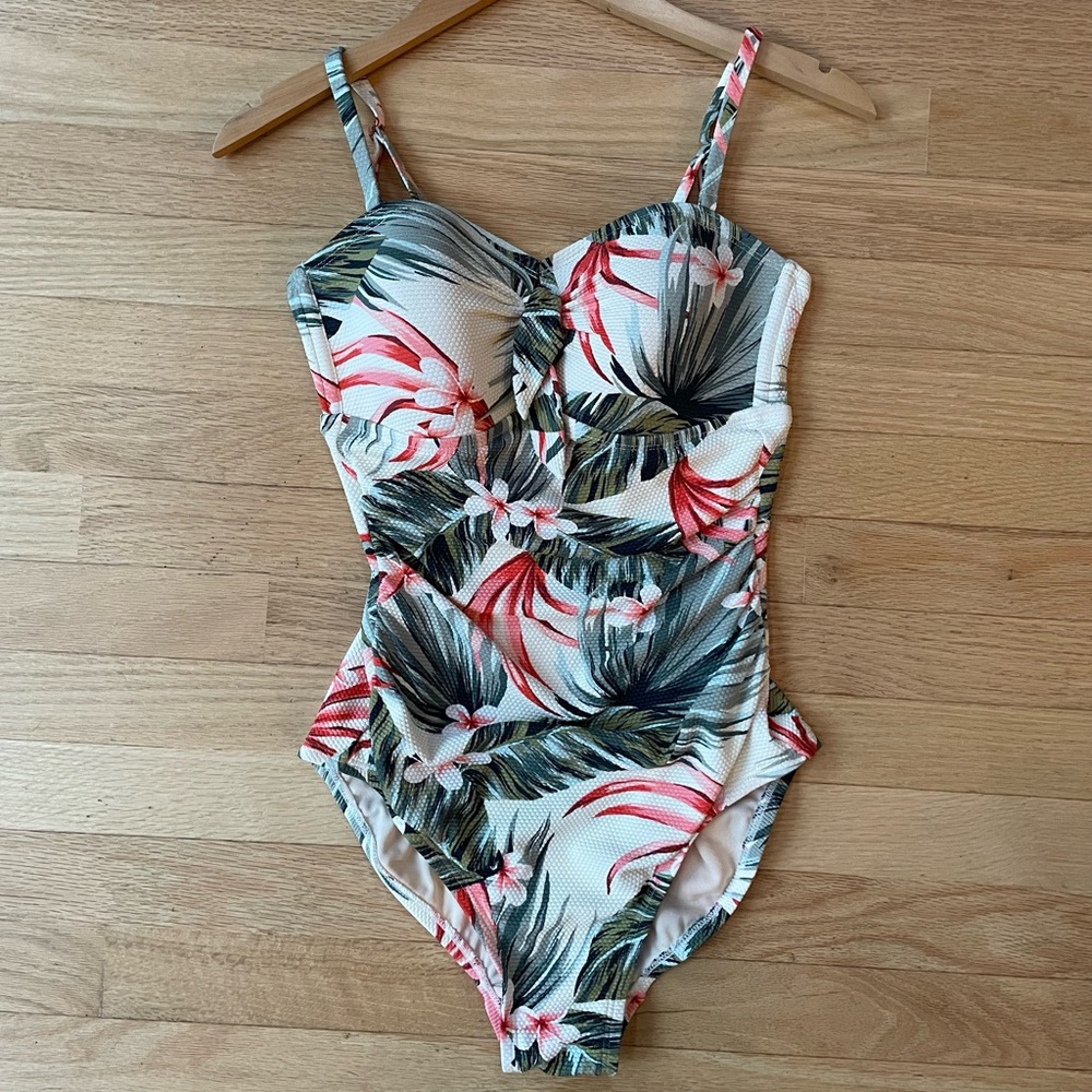 Kona Sol One Piece Swim Suit Size Medium in Excellent Condition - Picture 3 of 9